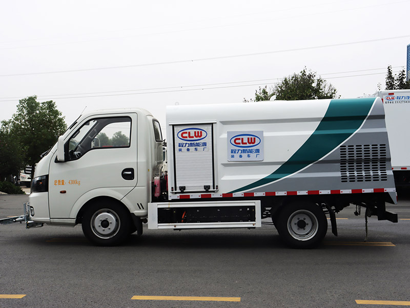 1.2方比亚迪T4纯电动路面养护车CL5040TYHBEV