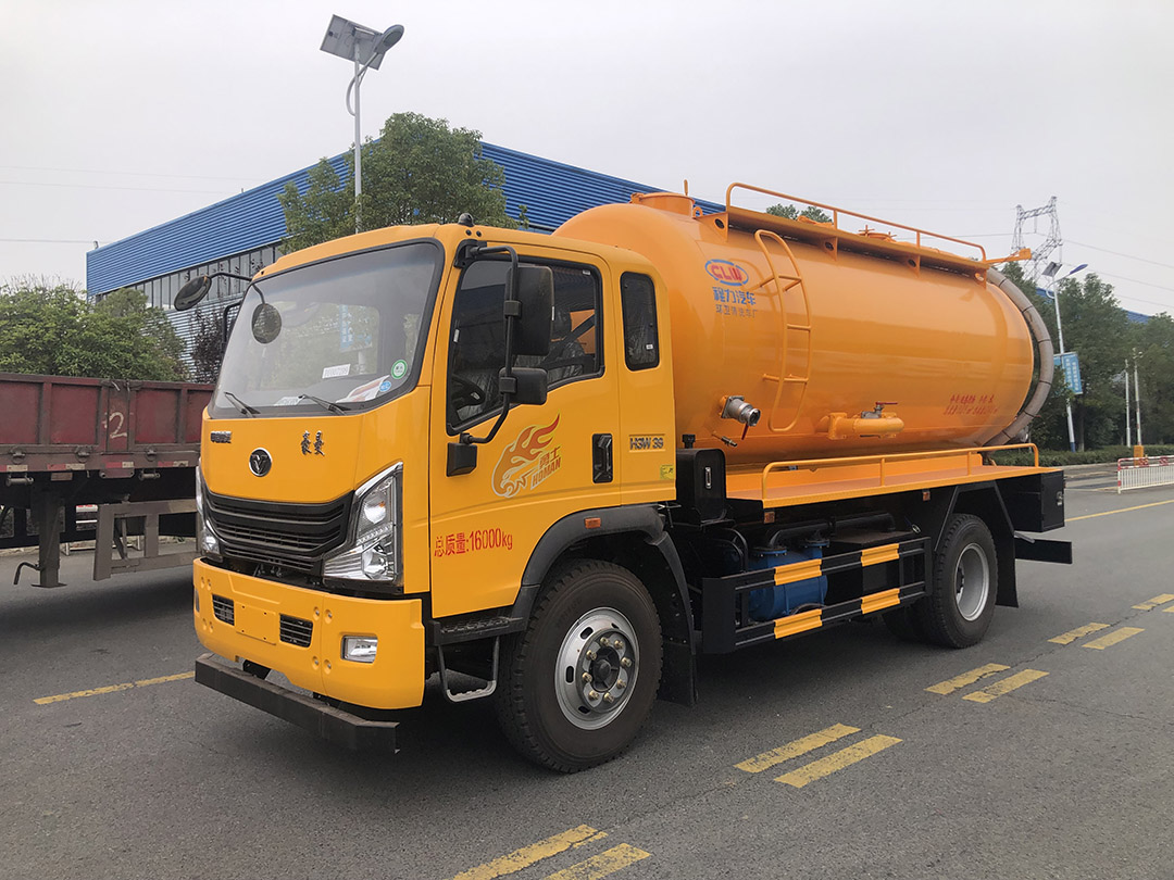 重汽豪曼一体罐清洗吸污车