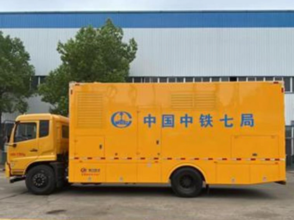 CLW5160XXHACA东风天锦长轴500KW车