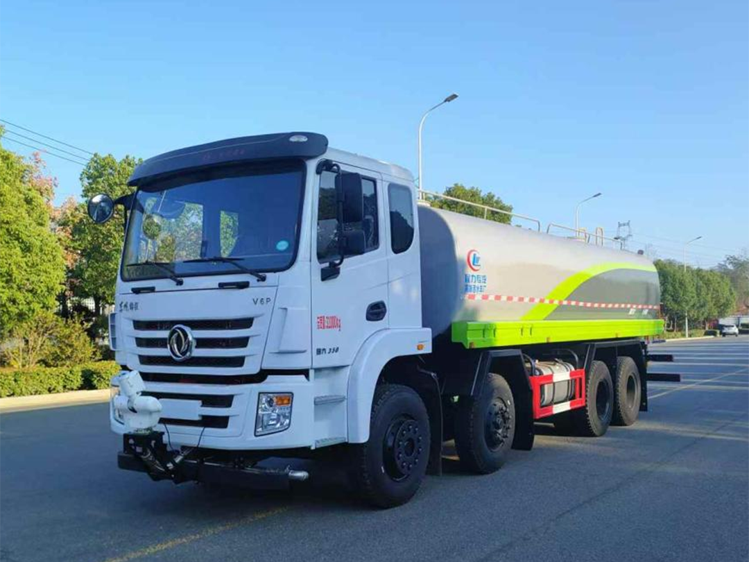 东风锦程前四后八25方绿化喷洒车