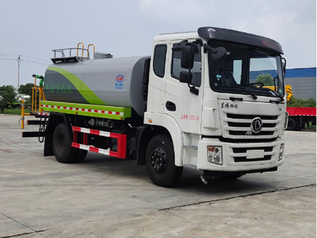 东风锦程系列13.61方绿化喷洒车