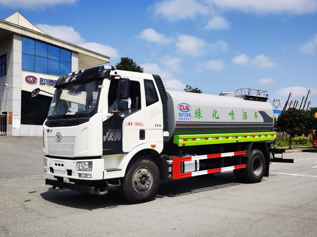 解放系列14.26方绿化喷洒车