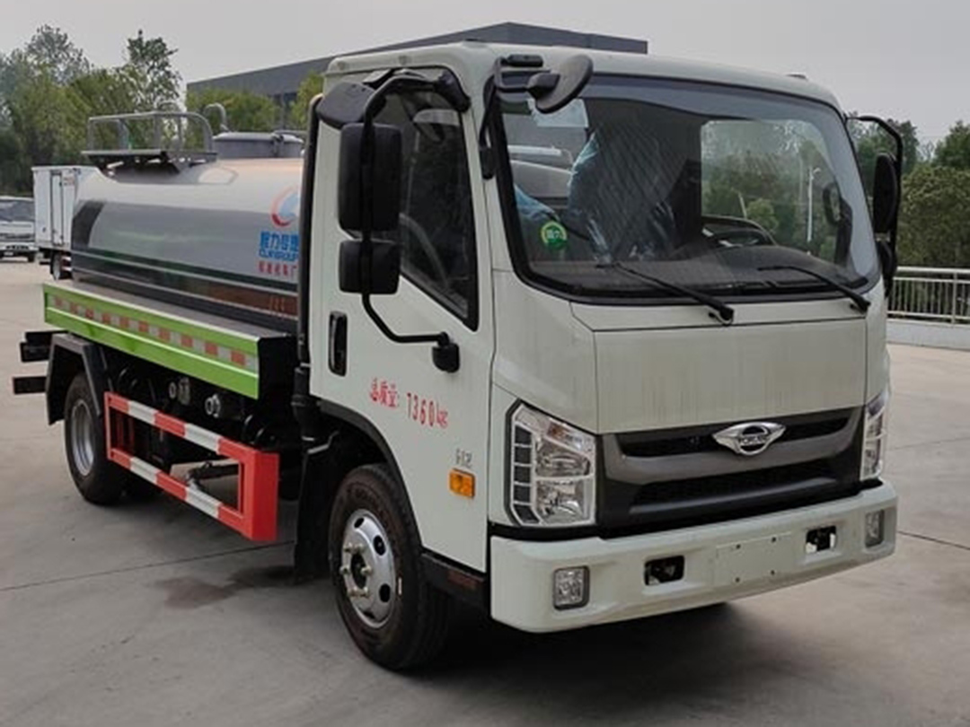 福田5方绿化喷洒车