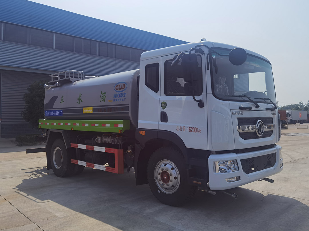 东风D9系列11.94方洒水车