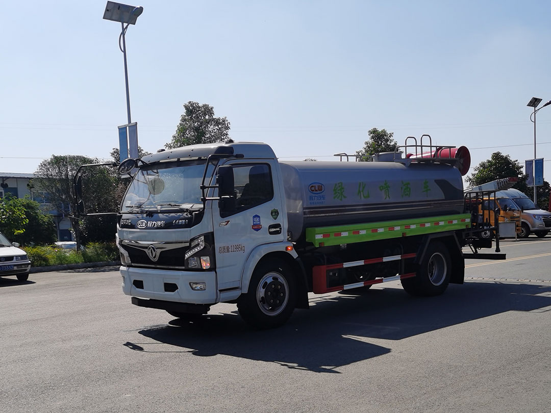 东风D7.F7系列8.75方绿化喷洒车