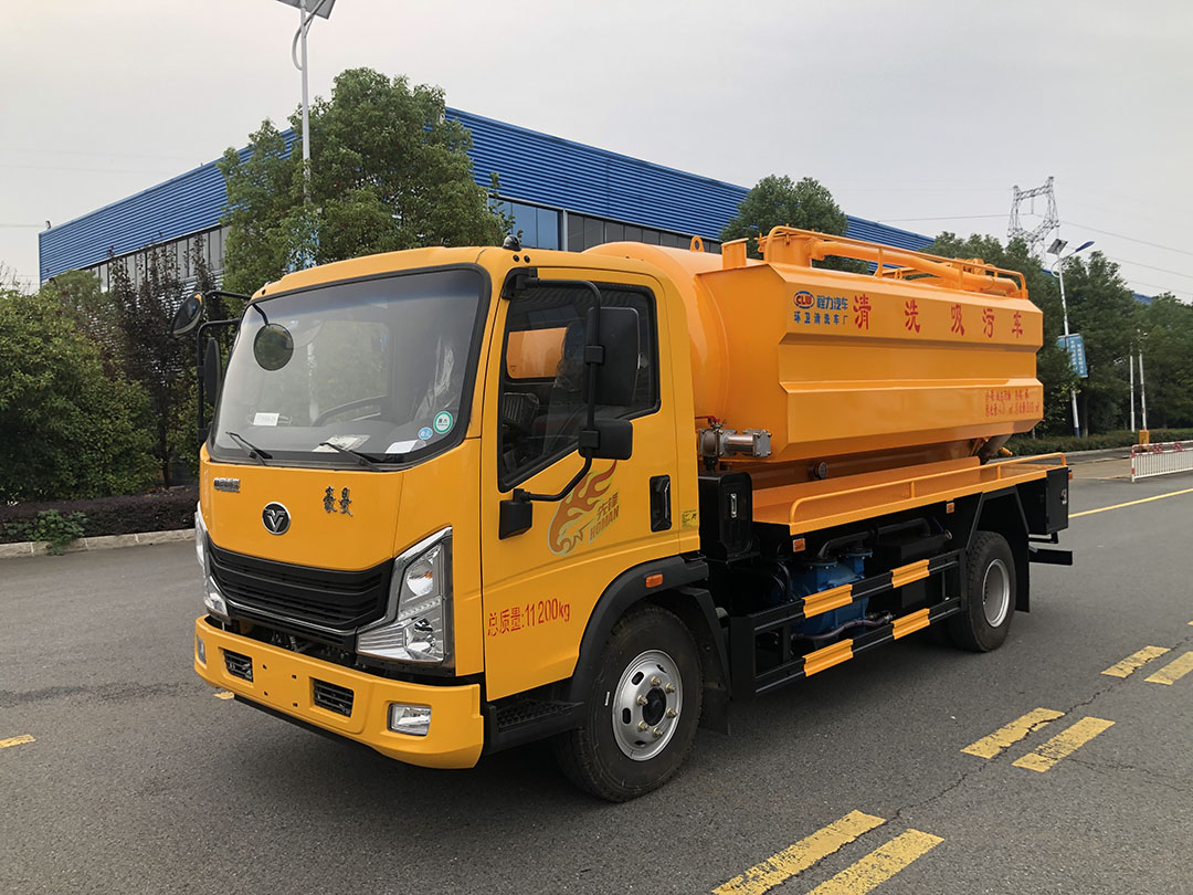 10方豪曼清洗吸污车