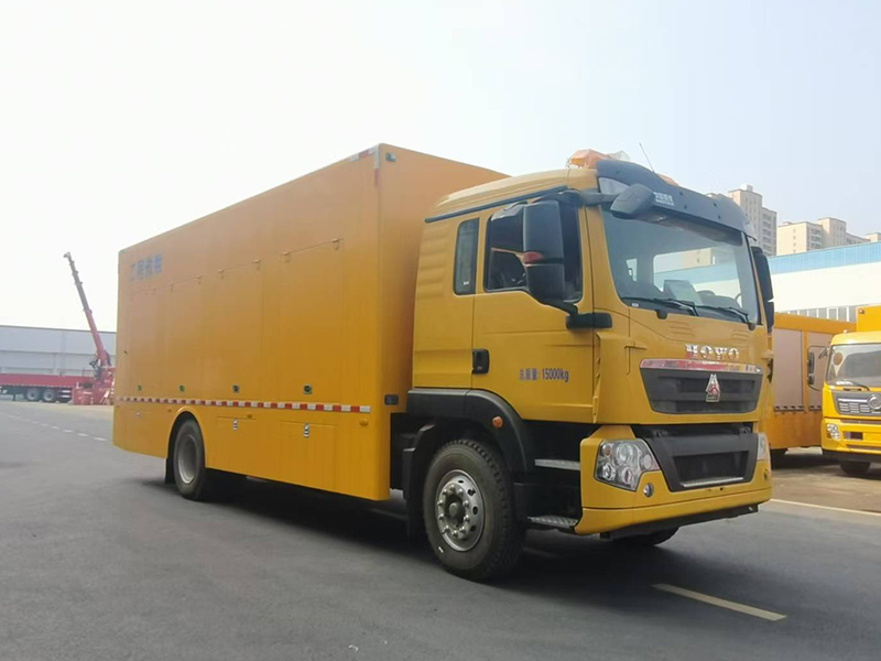 重汽豪沃4000方（便携）