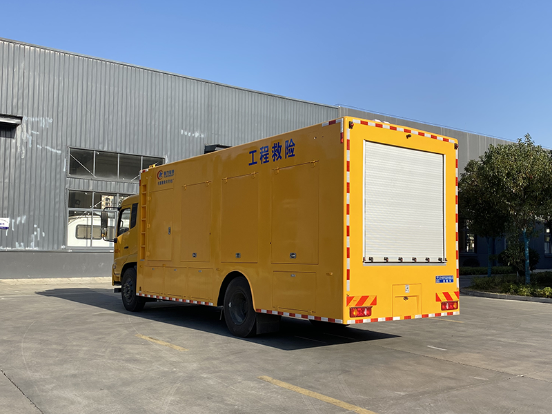 程力牌东风天锦7000方排水车（便携）