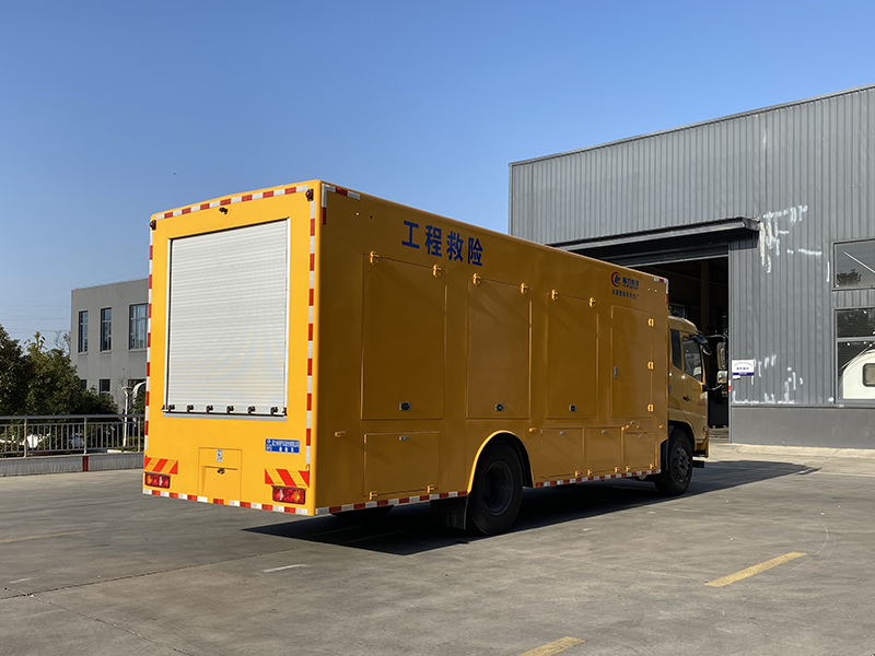 程力牌东风天锦7000方排水车（便携）