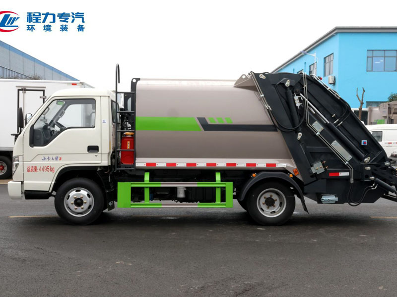 福田小卡3弧形箱体压缩垃圾车
