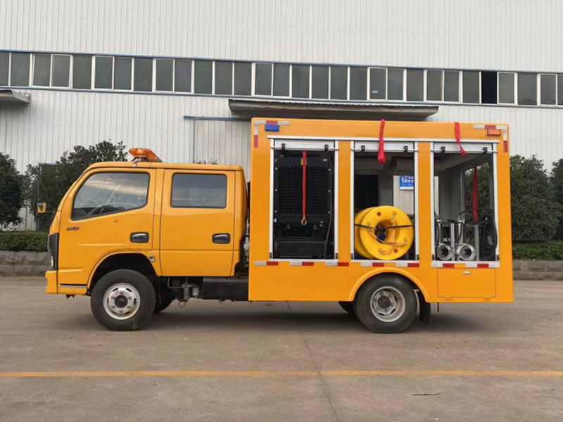 东风多利卡D6 1000方救险车