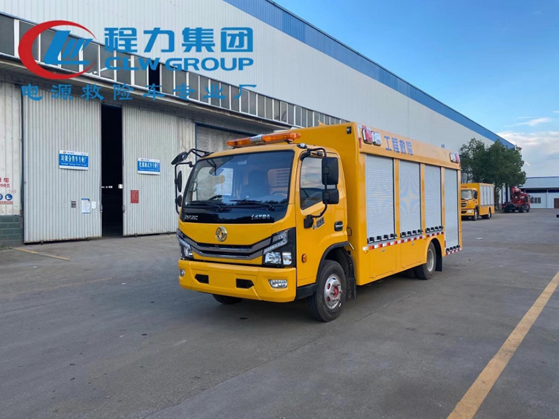 东风多利卡D7 2000方排水车