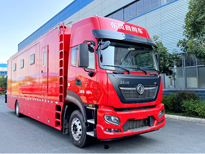 CL5162TSY6AYS东风天锦7100宿营车