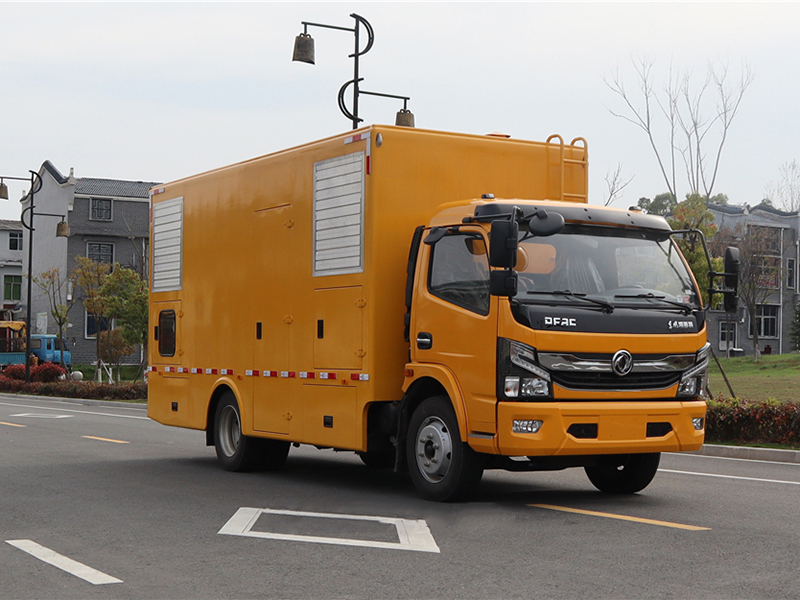 东风多利卡电源车120KW