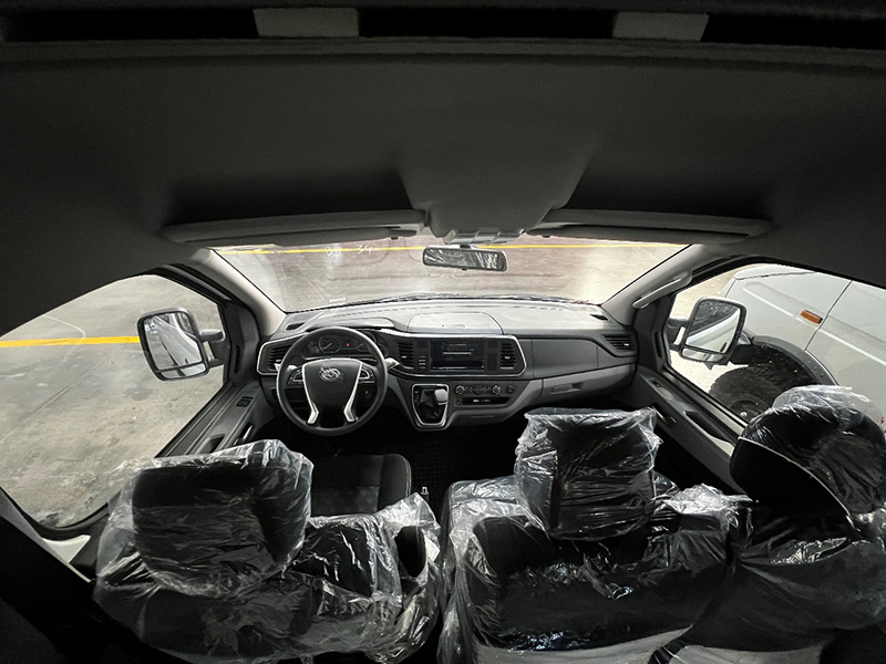 CLW5040XYB6AL大通运兵车