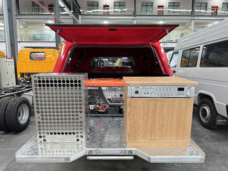 CL5030XZH6AYS长城炮指挥车