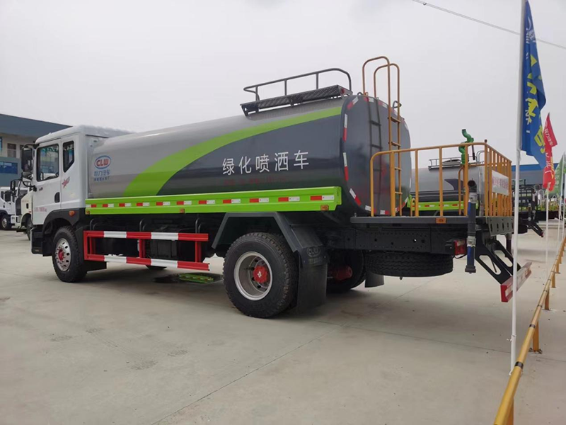 15方东风D9新能源洒水车