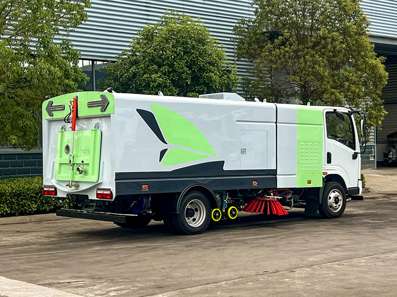 东风华神纯电动洗扫车