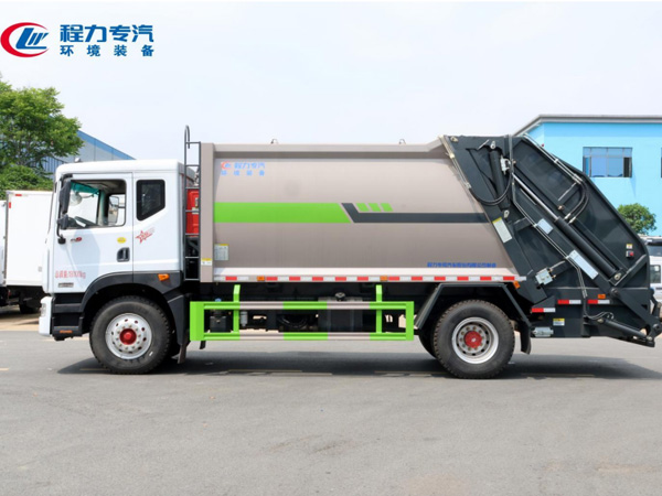 东风多利卡D9压缩垃圾车