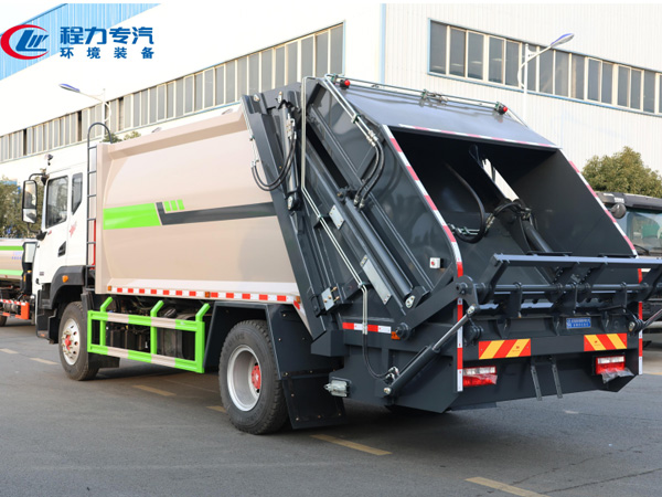 东风多利卡新款D9压缩垃圾车