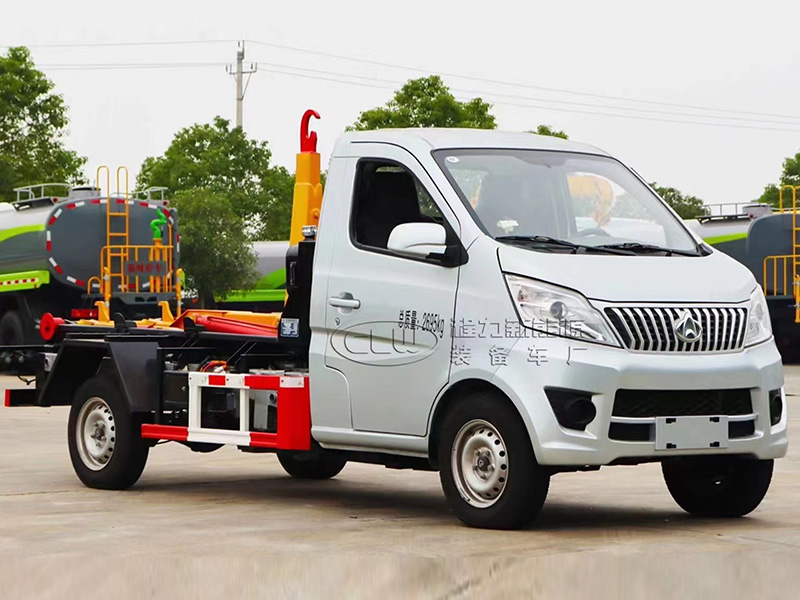 长安勾臂垃圾车